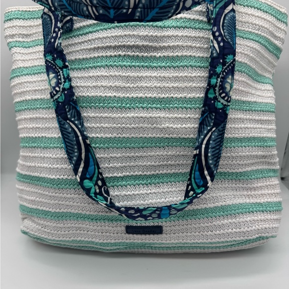 NWT Vera Bradley Sea Turtle Straw Beach Tote. - Picture 2 of 5